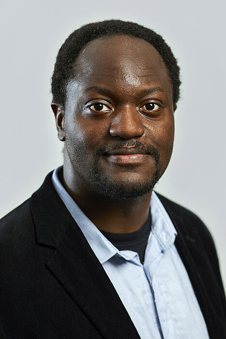  Prof. Dr. Axel-Cyrille Ngonga-Ngomo ist seit 2016 Professor für Data Science.